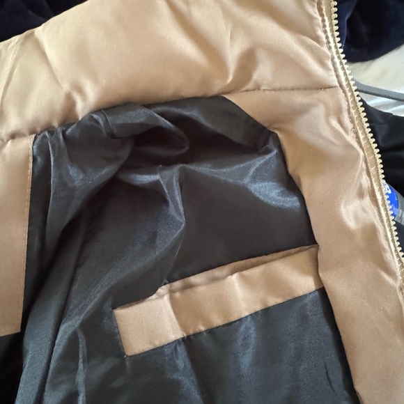 Brown/tan puffer jacket - Picture 4 of 5